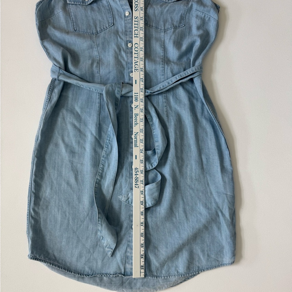 UNTUCKit Chambray Shirt Dress Sleeveless Button Front Tie Waist Blue Size 4 - Picture 5 of 6